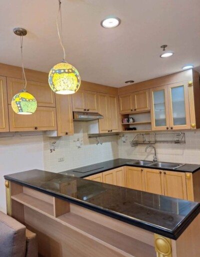 อโศก เพลส / Asoke Place-9