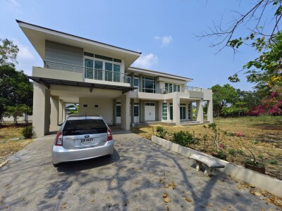 หมู่บ้าน เลควูด คันทรี่คลับ-1