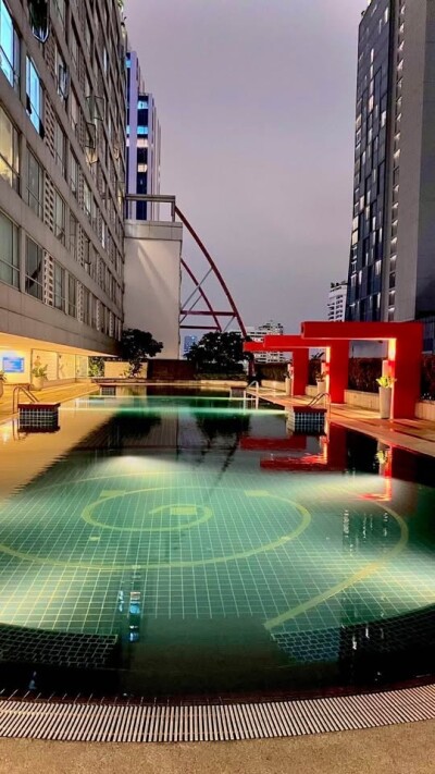 เดอะ เทรนดี้ คอนโดมิเนียม / The TRENDY Condominium