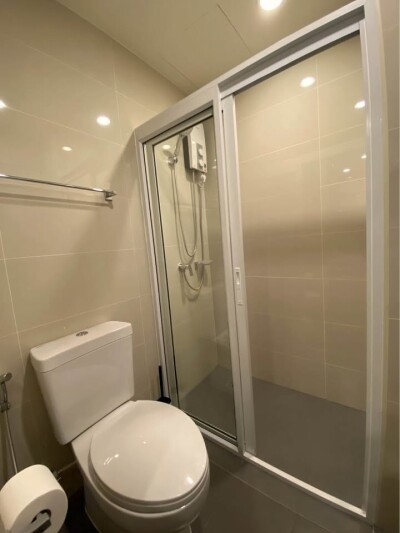 เอ สเปซ เมกา / A space Mega