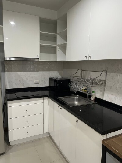 เลอริช แอท อารีย์ สเตชั่น / Le Rich @ Aree station-9