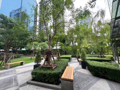 โนเบิล รีวอลฟ์ รัชดา 2 / Noble Revolve Ratchada 2