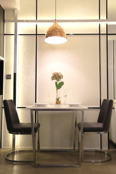 แอชตัน อโศก / Ashton Asoke