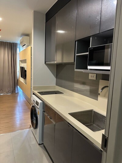 คิว ประสานมิตร / Q Prasarnmit-10