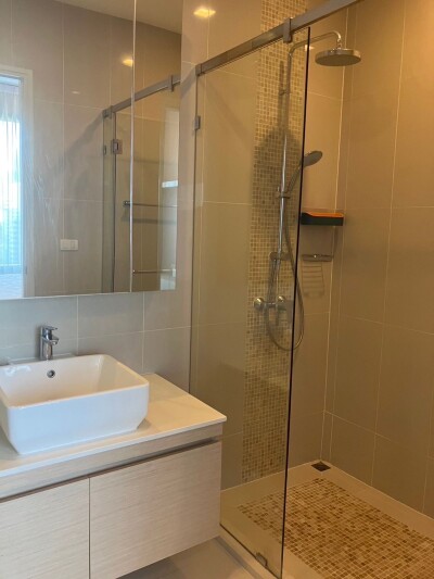 คิว อโศก / Q Asoke-7