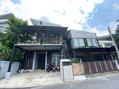 หมู่บ้านแกรนด์ไอดีไซน์ วิภาวดี-1