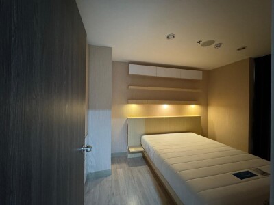 ธนา แอสโทเรีย / 34 ตร.ม. ชั้น 20-4