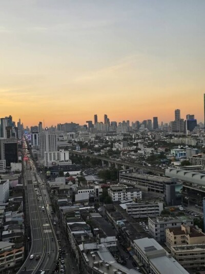 เดอะทรี พัฒนาการ - เอกมัย / THE TREE Pattanakarn - Ekkamai