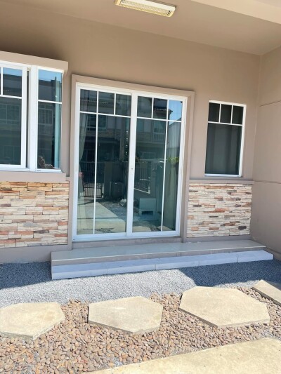 อินดี้ 2 ศรีนครินทร์-2