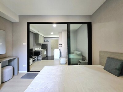 เอ สเปซ เมกา / A space Mega-4