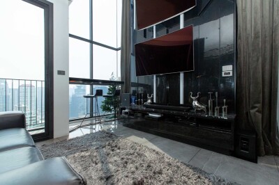 เอช คิว ทองหล่อ / HQ Thonglor