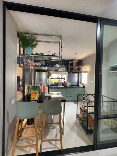 เทรนดี้ ธารา บางนา-15