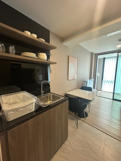 ลอยด์ ศูนย์วิจัย - ทองหล่อ / LLOYD Soonvijai - Thonglor-6