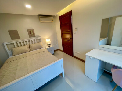เอมเมอรัล เรสซิเดนท์ รัชดา / Emerald Residence Ratchada
