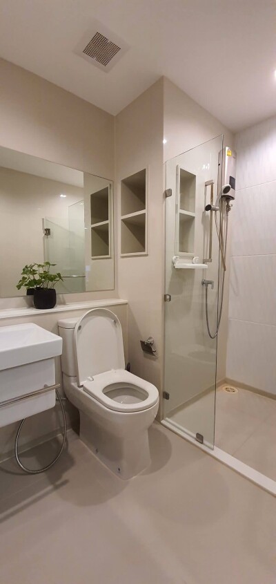 ไลฟ์ ลาดพร้าว / Life Ladprao-12