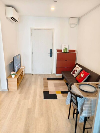 เอลลิโอ สาทร - วุฒากาศ / Elio Sathorn - Wutthakat-1