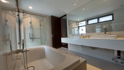 🔥🔥 ให้เช่า ทาวน์โฮม 4 ชั้น Park Lane Ekkamai 22 🔥🔥