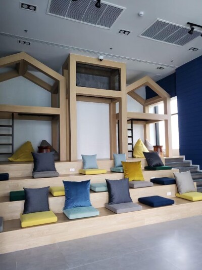 เอลลิโอ สาทร - วุฒากาศ / Elio Sathorn - Wutthakat-5