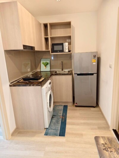 เอลลิโอ สาทร - วุฒากาศ / Elio Sathorn - Wutthakat-4