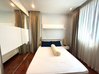 สิริ เรสซิเด้นซ์ สุขุมวิท 24 / Siri Residence Sukhumvit 24-7