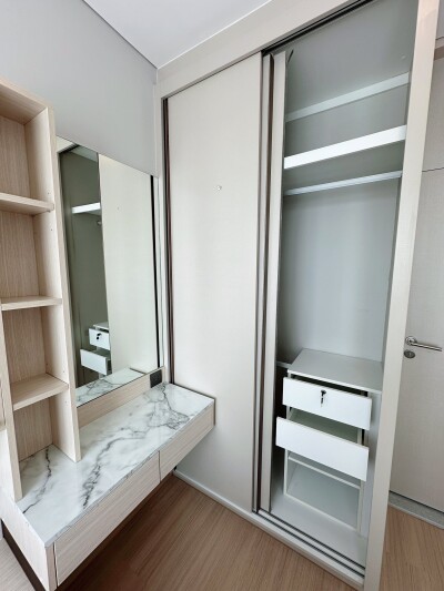 ลุมพินี สวีท เพชรบุรี - มักกะสัน / Lumpini Suite Phetchaburi - Makkasan-8