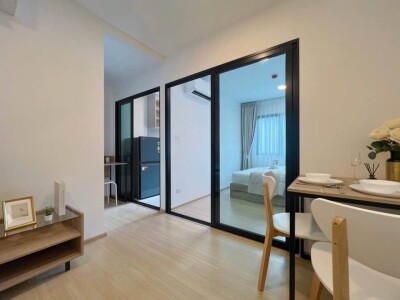 ชีวาทัย ฮอลล์มาร์ค ลาดพร้าว - โชคชัย 4 / Chawathai Hallmark Ladprao - Chokchai 4