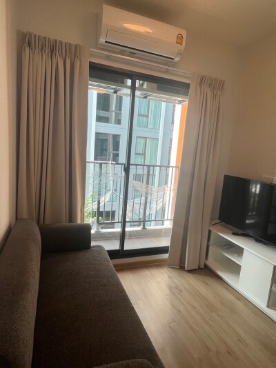 ฟีล คอนโด ลาดพร้าว 122 / Feel Condo Lat Phrao 122