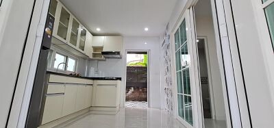 คาซ่าวิลล์ ราชพฤกษ์ - รัตนาธิเบศร์