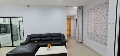 ซีรีน เพชรเกษม - พุทธมณฑล สาย 3