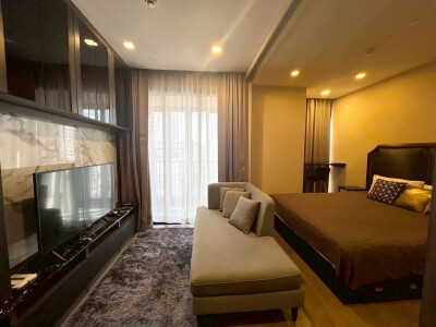 แอชตัน อโศก / Ashton Asoke-1