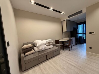 เดอะ รูม พญาไท / The Room Phayathai