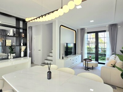 แกรนด์ พลีโน่ สุขุมวิท - บางนา