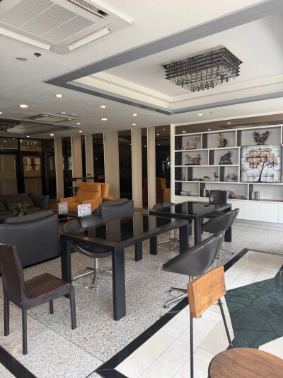 วิทยุ คอมเพล็กซ์ / Wittayu Complex