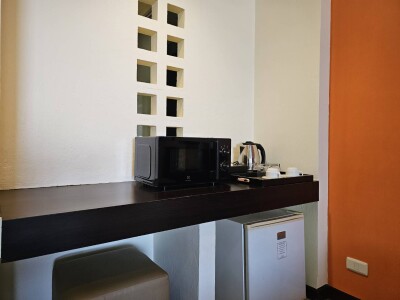 อัพเดตล่าสุด 13/12/2568 : ดอะ คัลเลอร์ ลีฟวิ่ง คอนโดมิเนียม / The Color Living Condominium