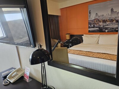 อัพเดตล่าสุด 13/12/2568 : ดอะ คัลเลอร์ ลีฟวิ่ง คอนโดมิเนียม / The Color Living Condominium