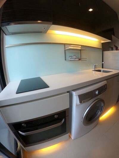 ไอวี่ แอมพิโอ / 📍 พื้นที่ใช้สอย 35 ตร.ม. | ห้องสตูดิโอ