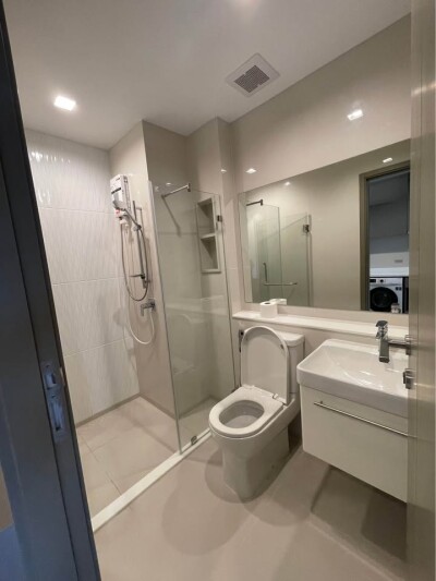 ไลฟ์ อโศก ไฮป์ / Life Asoke Hype-8