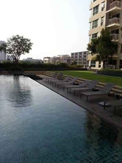 เอสแอนด์เอส สุขุมวิท คอนโดมิเนียม / S&S Sukhumvit 101/1-8