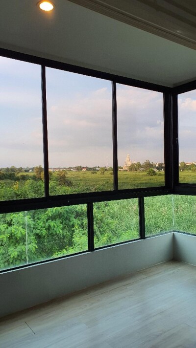 เดอะริคโค้ ทาวน์ วัชรพล / ชั้น 2 มี 2 ห้องนอน 2 ห้องน้ำในตัว มีแอร์ในห้องหน้า