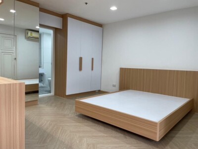 ดุสิต อเวนิว / Dusit Avenue-1