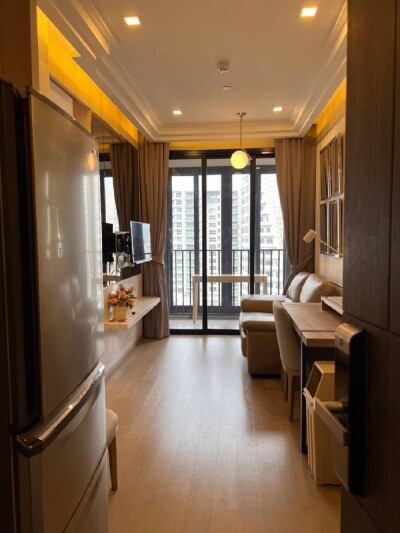 แอชตัน อโศก / Ashton Asoke