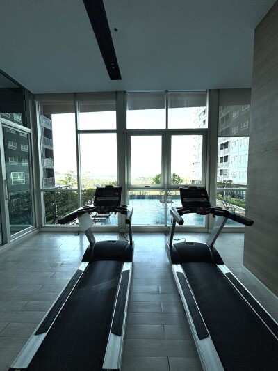 เดอะทรัสต์ @ BTS เอราวัณ / The Trust @ BTS Erawan-12