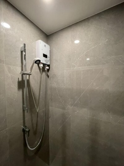 บลู พหลโยธิน 35 / 24 ตร.ม. Low rise ชั้น 3-10