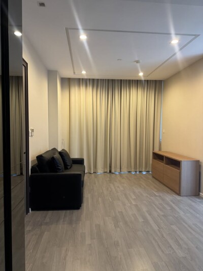 333 ริเวอร์ไซด์ / 333 RIVERSIDE-1