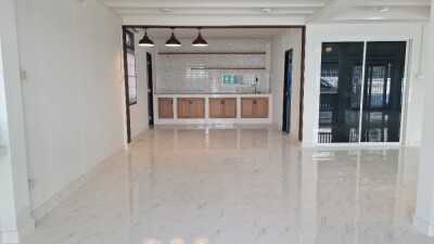 บ้านเดี่ยว สองชั้น เหมาะทำ home office จอดรถได้เยอะมาก รีโนเวทใหม่ ซอยโชคชัย 4 แยก 83 ตกแต่งพร้อม ให้เช่า-4