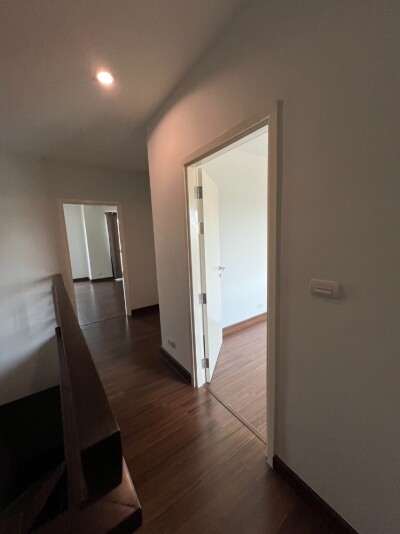 อัปเดตล่าสุด 10/9/2567: ให้เช่า Home office 3 ชั้น บางนากม.5 ติดถนนในซอยวัดคลองปลัดเปรียง ทะลุถนนบางนาตราดและศรีนครินทร์-15