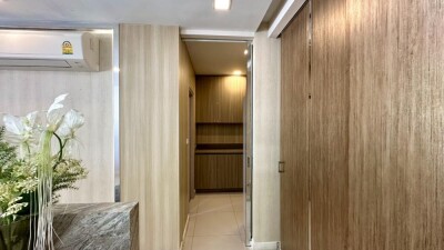 เดอะ คอนเนค 41 แจ้งวัฒนะ - ติวานนท์ / ทาวโฮม 2 ห้องคู่ ชั้นล่างทะลุถึงกัน 2 ห้องโถงชั้นล่าง