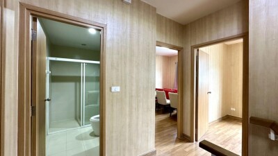 เดอะ คอนเนค 41 แจ้งวัฒนะ - ติวานนท์ / ทาวโฮม 2 ห้องคู่ ชั้นล่างทะลุถึงกัน 2 ห้องโถงชั้นล่าง