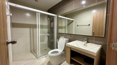 เดอะ คอนเนค 41 แจ้งวัฒนะ - ติวานนท์ / ทาวโฮม 2 ห้องคู่ ชั้นล่างทะลุถึงกัน 2 ห้องโถงชั้นล่าง