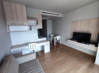 โนเบิล รีเวนต์ / ชั้น 14 ขนาดห้อง 52 ตร.ม.-2